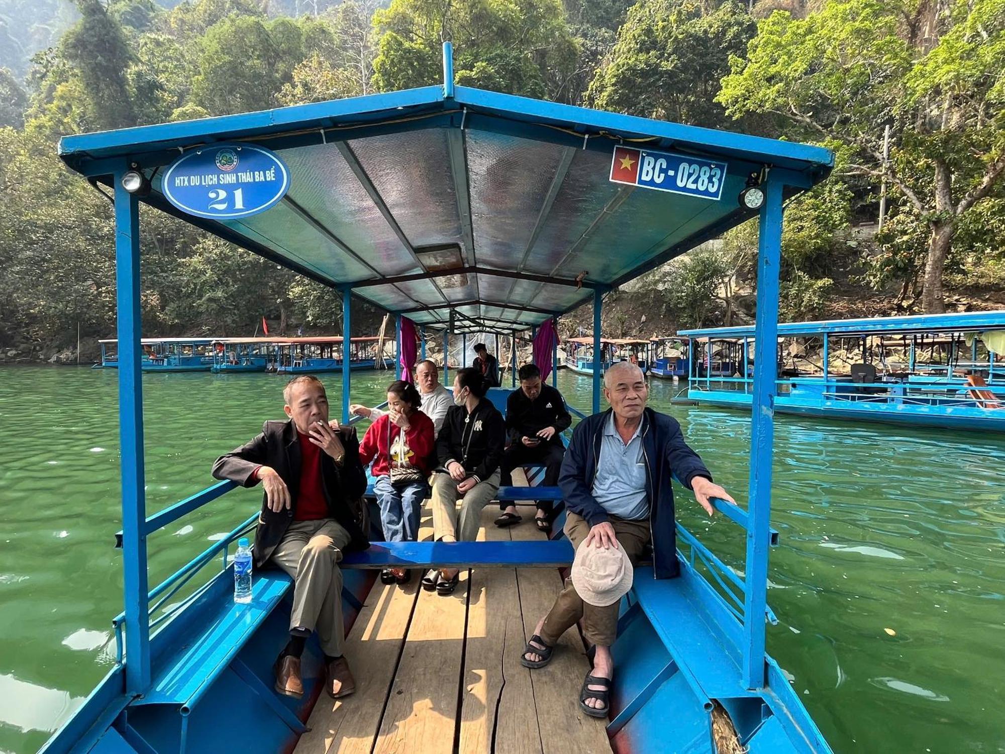Duy Tuyen Ba Be Homestay Free Bbq Bac Kan Экстерьер фото